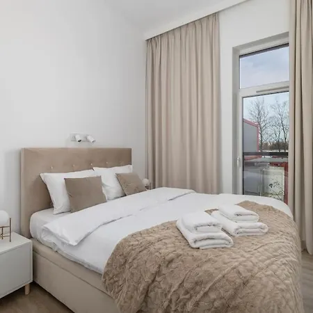 Apartment 2-bedroom With Parking Near Metro *